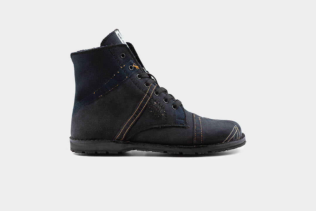 STAGE BOOTS BLACK DENIM 02