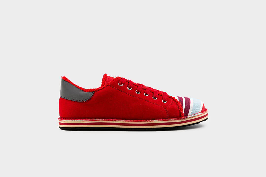 LIFESTYLE SNEAKERS AM04
